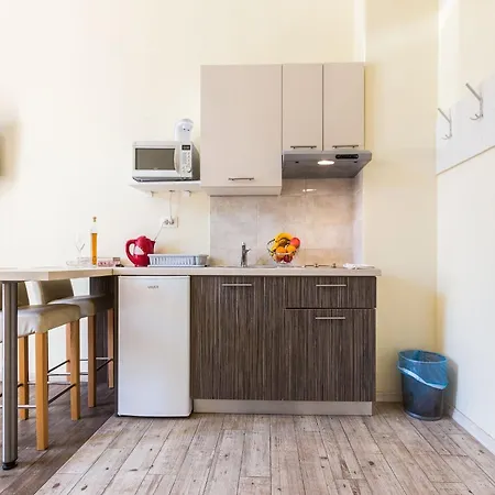 Charming And Historic Old Town - Appartement *